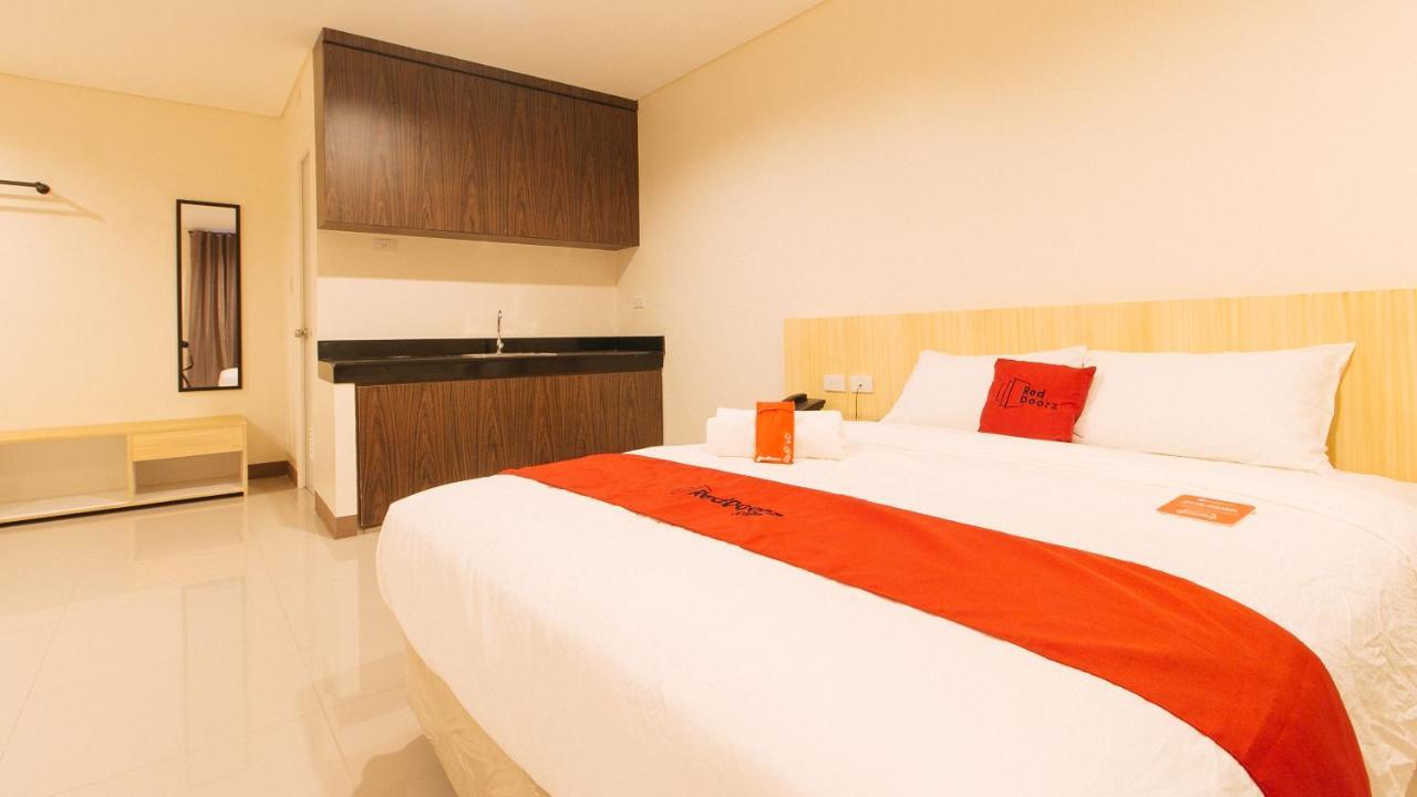 Reddoorz Plus @ Kaizen Suites Taft Avenue มะนิลา ภายนอก รูปภาพ