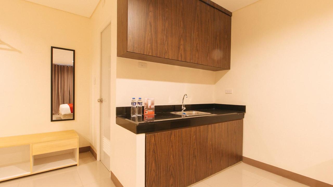 Reddoorz Plus @ Kaizen Suites Taft Avenue มะนิลา ภายนอก รูปภาพ