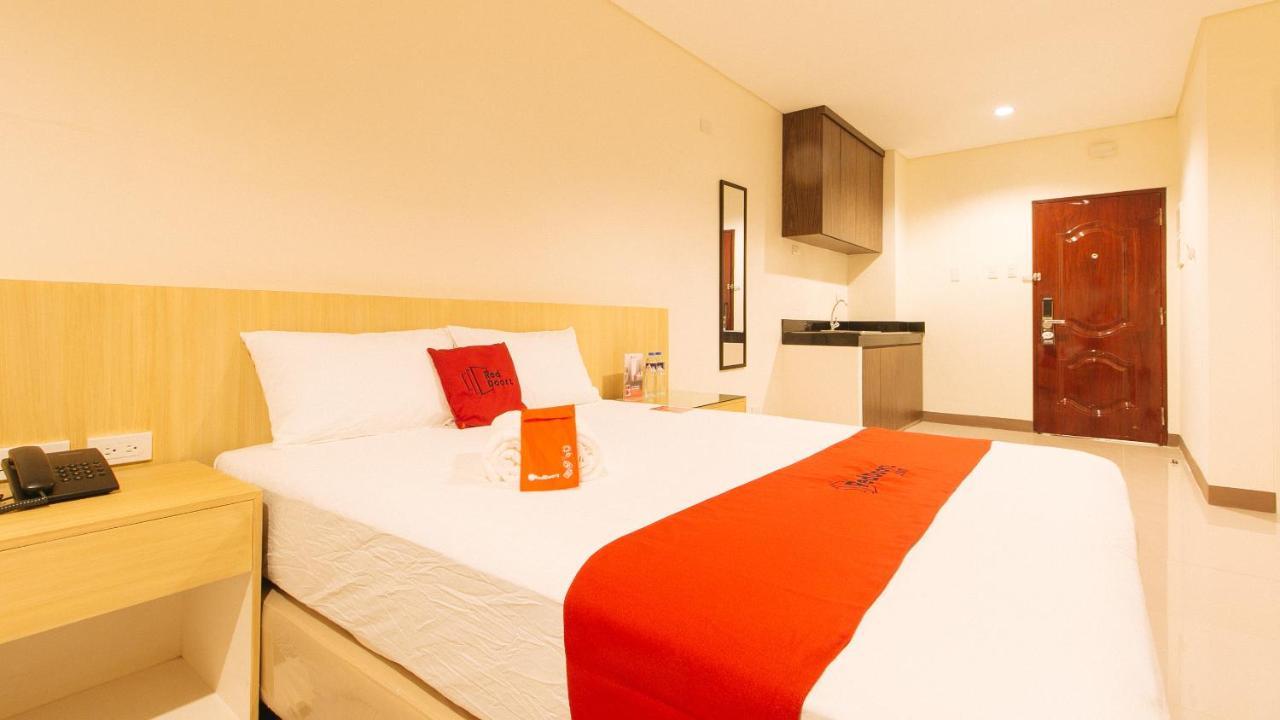 Reddoorz Plus @ Kaizen Suites Taft Avenue มะนิลา ภายนอก รูปภาพ
