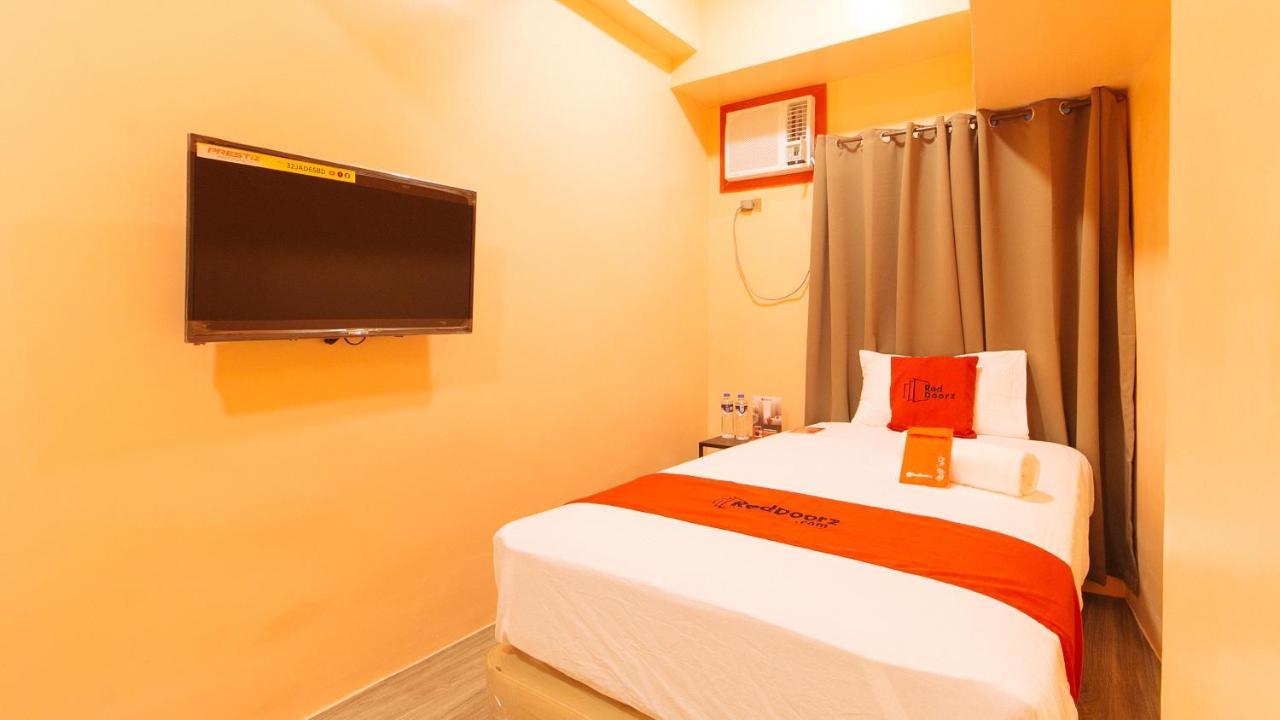 Reddoorz Plus @ Kaizen Suites Taft Avenue มะนิลา ภายนอก รูปภาพ