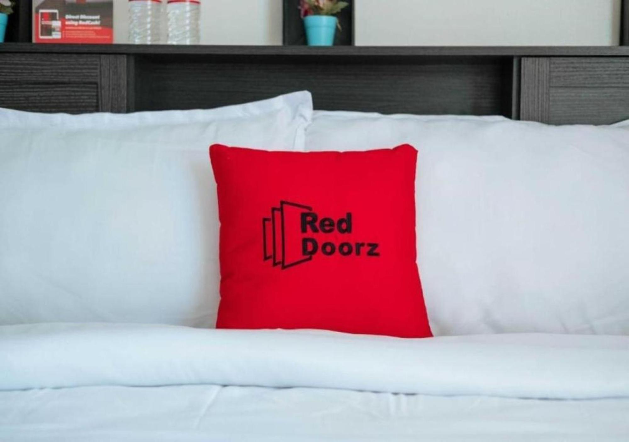 Reddoorz Plus @ Kaizen Suites Taft Avenue มะนิลา ภายนอก รูปภาพ